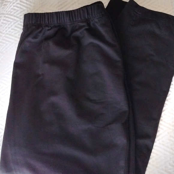 Women's Knit Lounge Wear Set - Picture 6 of 9